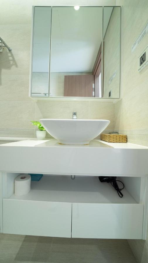 Bom Homes- Vinhomes Metropolis-Service Apartment Hanoj Exteriér fotografie